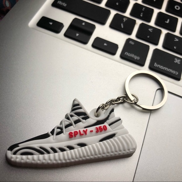 adidas yeezy keychain